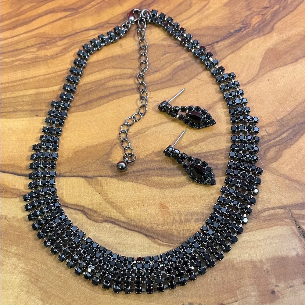 Vintage Black Crystal Necklace and Earring Set